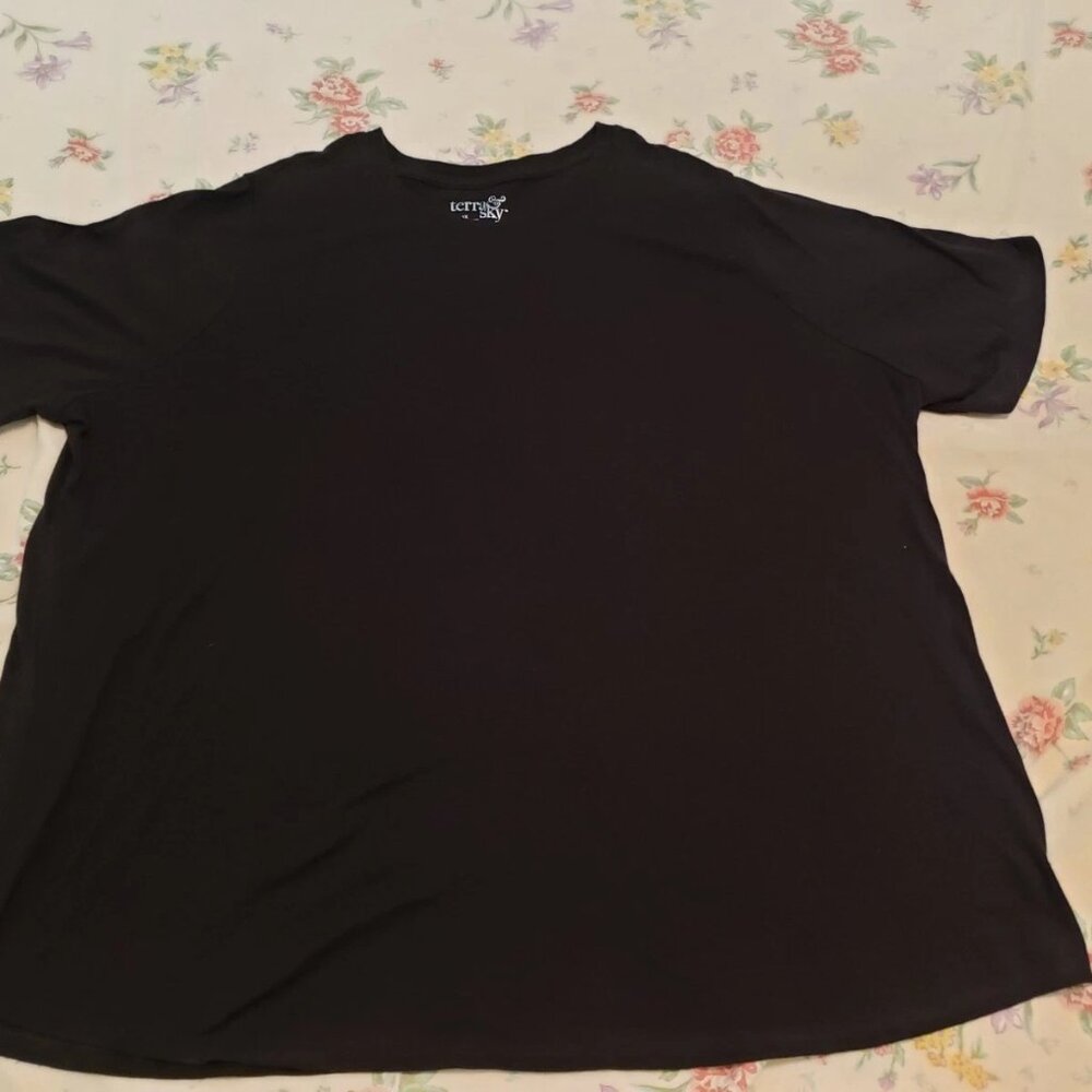 5 NIB Terra Sky Vneck t-shirts/ long length/Short sleeves/3X/24W-26W/